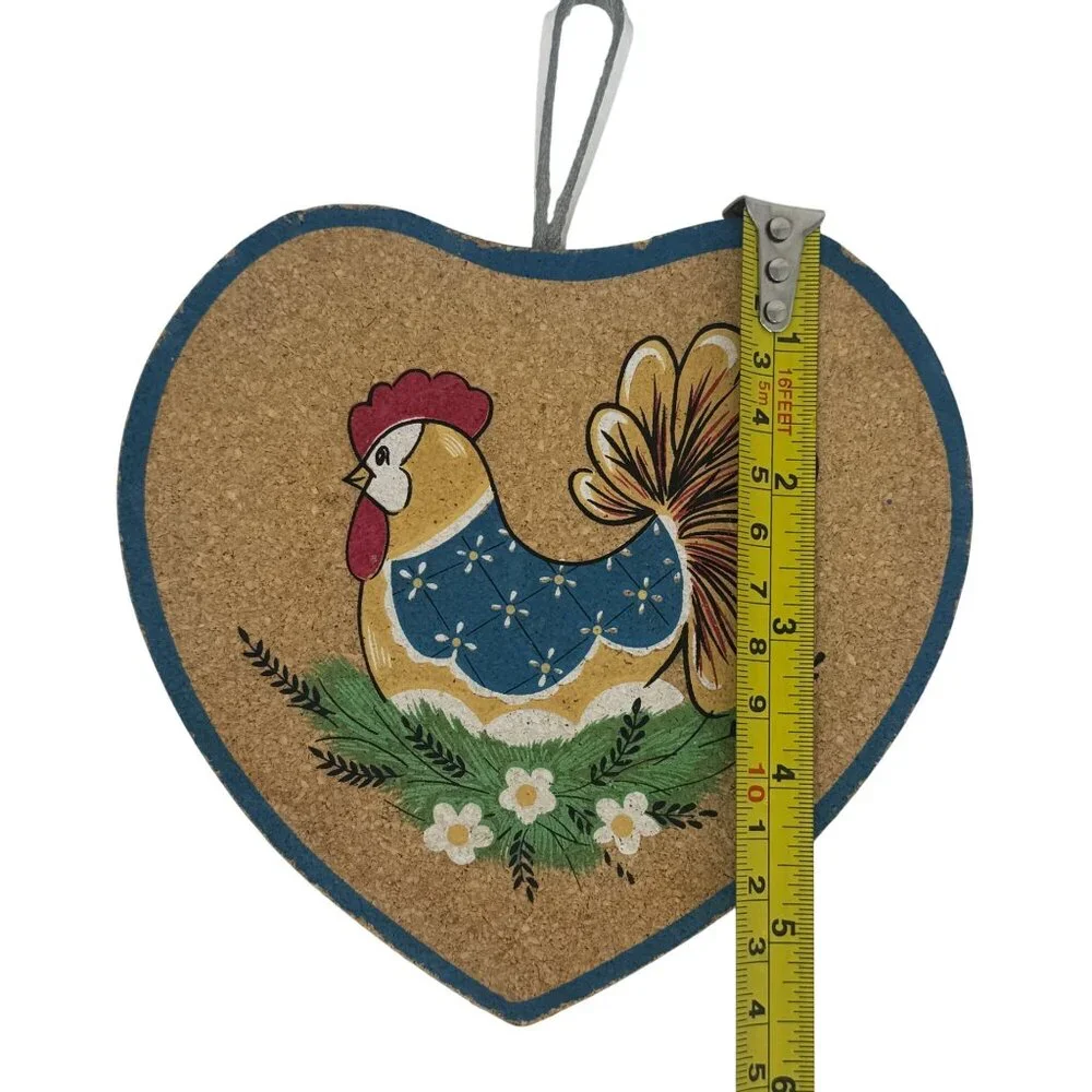VTG Chicken Hen Cork 3 PC Different Sizing Hanging Trivets Heart Shaped Kitchen